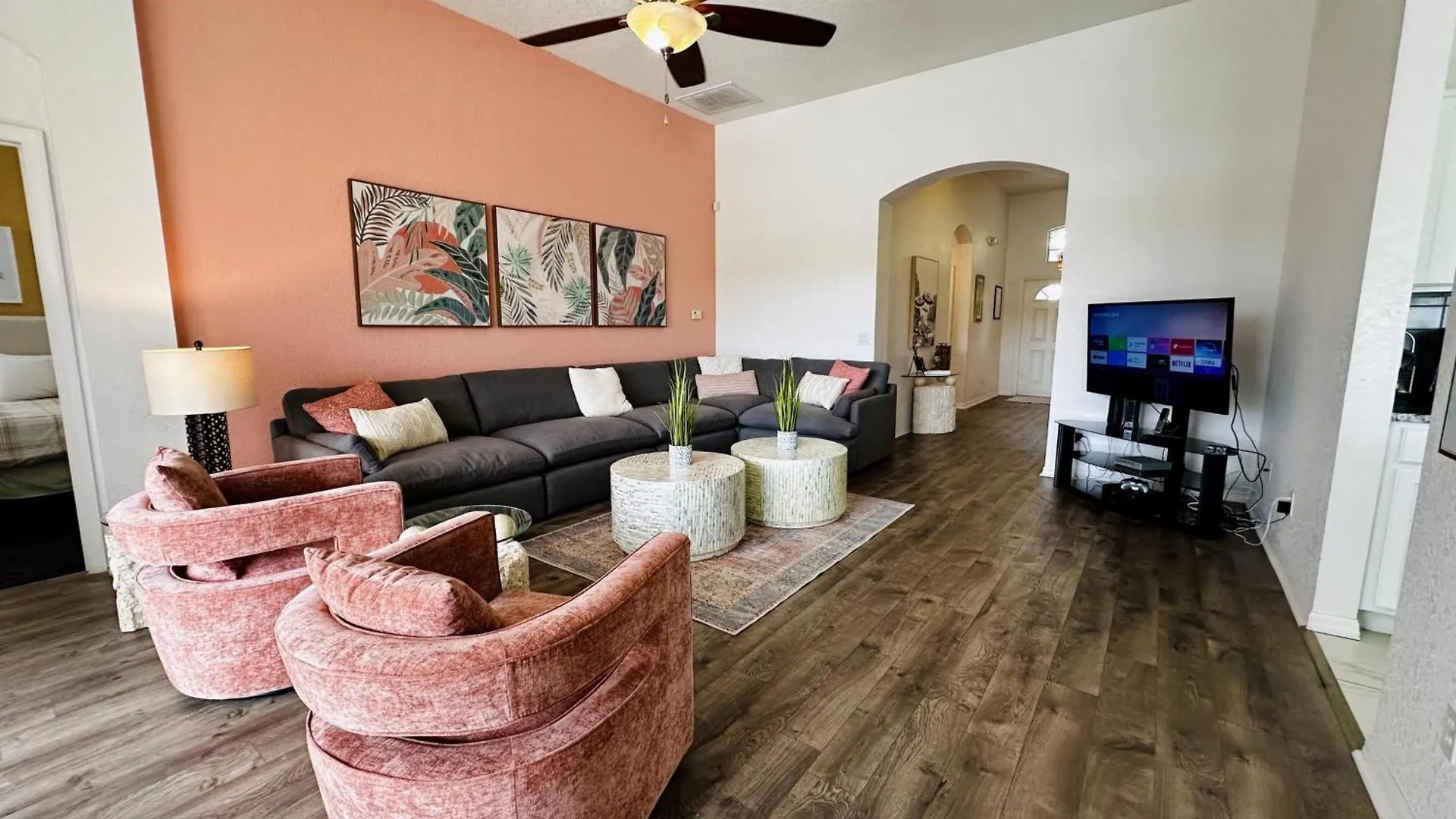 Convenient To Restaurants, Pool, Golf Views Villa Davenport 0*,