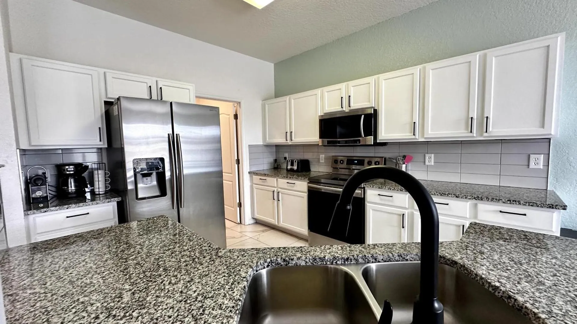 Holiday home Convenient To Restaurants, Pool, Golf Views Villa Davenport